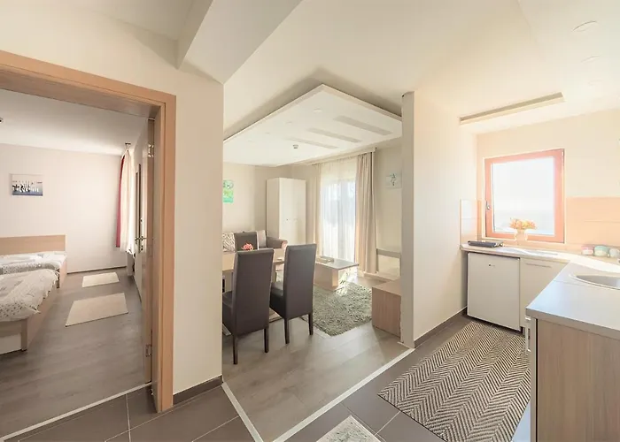 Modern Lux H8 At Milmari Kopaonik